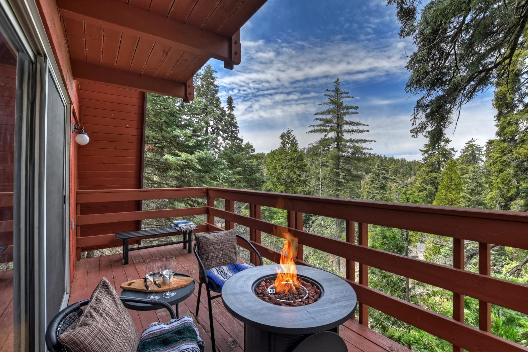 לייק ארוהד Pet & Kid Friendly Cozy Cabin, Bbq, Firepit, Outdoor Dining, Forest Views מראה חיצוני תמונה